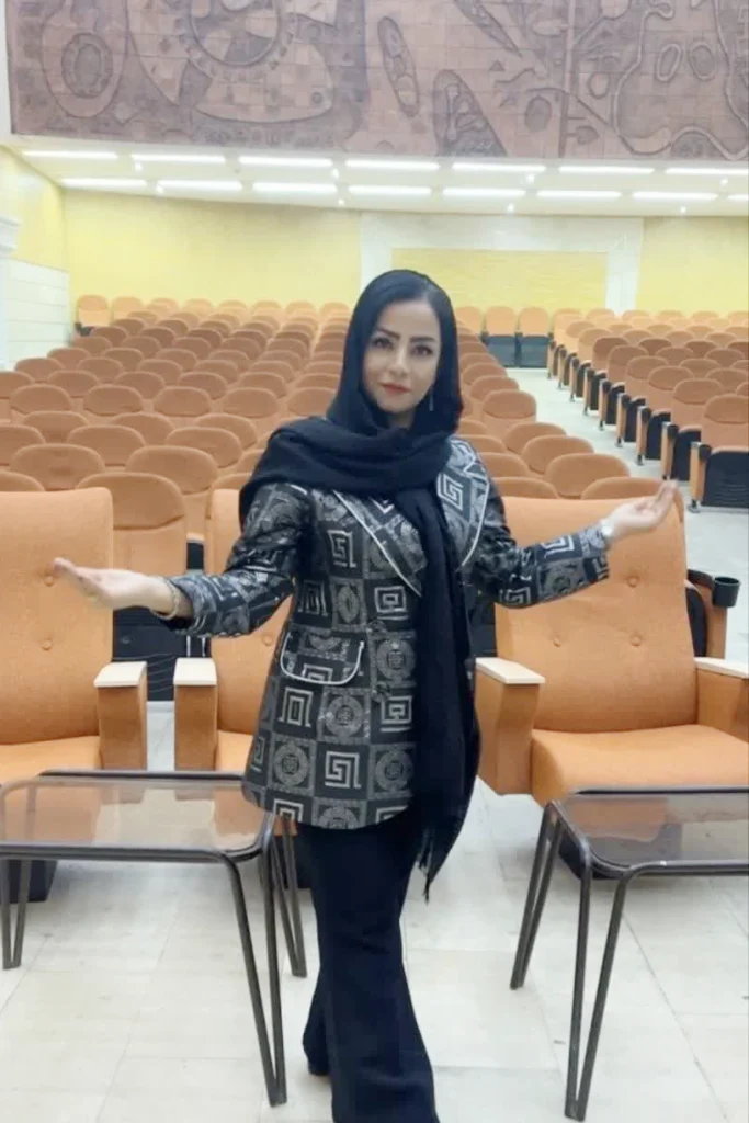 مدیریت اموزشگاه مهربانو